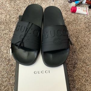Gucci slides